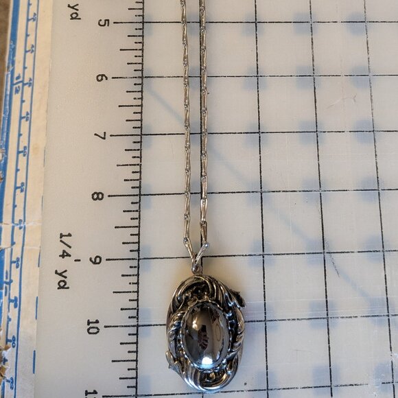 Vintage Ornate Hematite Pendant Necklace and Matching Earrings Set - Picture 5 of 14